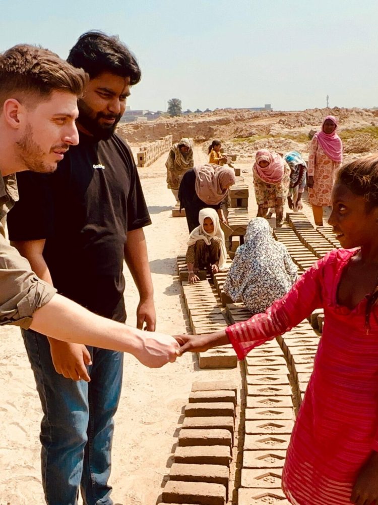 helping kids2